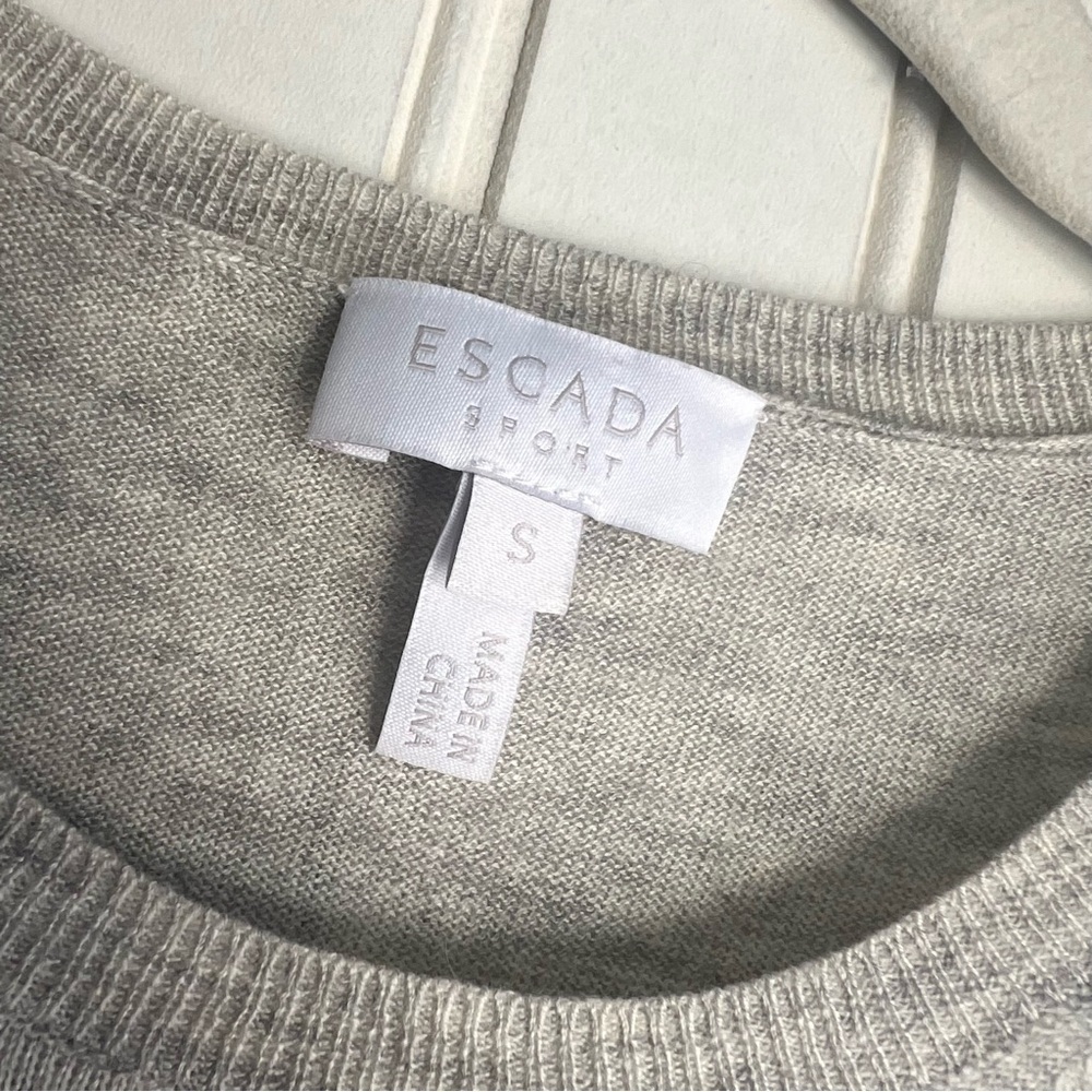 ESCADA Sport Size S  Gray I Love Escada Crew Neck Lightweight  Sweater - Picture 2 of 7